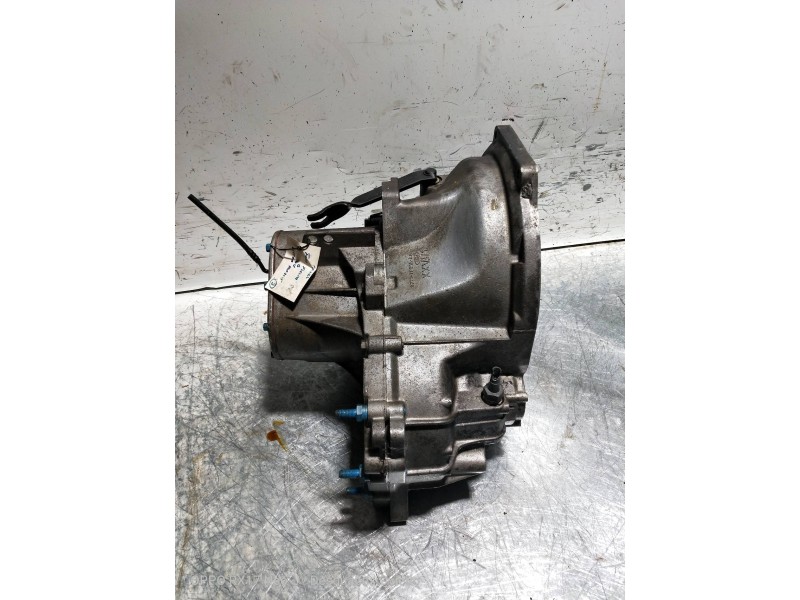 Recambio de caja cambios para ford fiesta berl./courier referencia OEM IAM 87TTBA F0F7C25 