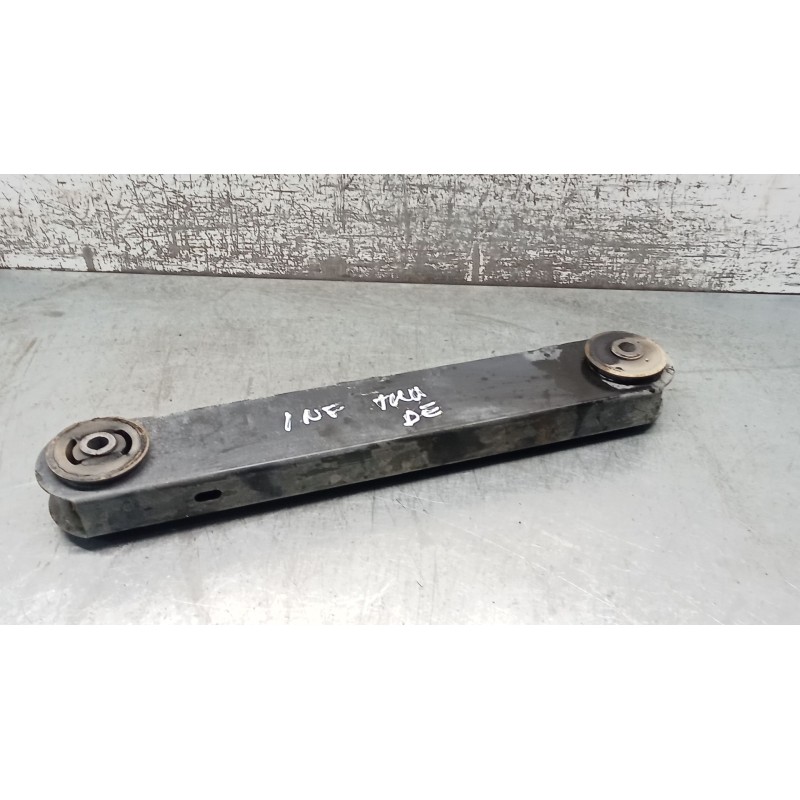 Recambio de brazo suspension inferior trasero derecho para jeep cherokee (kj) 2.8 crd 4x4 referencia OEM IAM   01