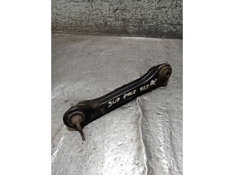 Recambio de brazo suspension superior delantero derecho para mitsubishi carisma (da_) 1.8 16v gdi (da2a) referencia OEM IAM  99 