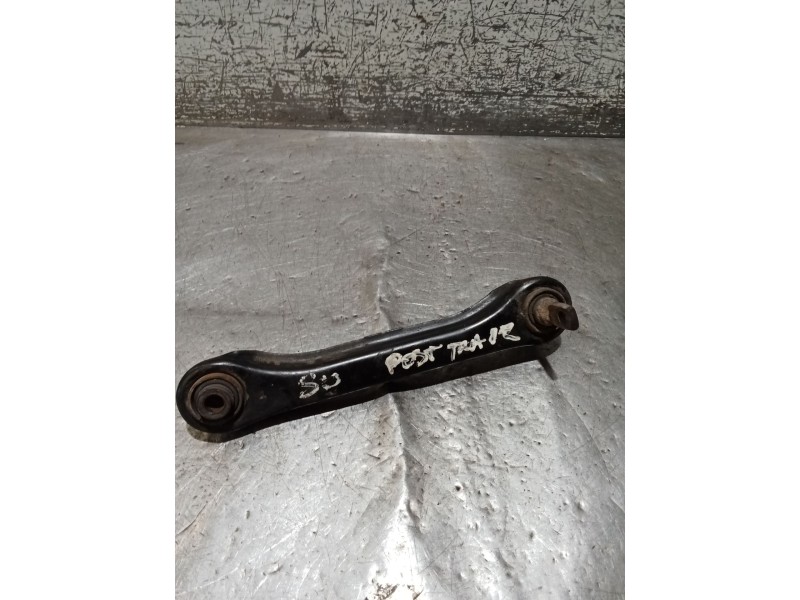 Recambio de brazo suspension superior trasero izquierdo para mitsubishi carisma (da_) 1.8 16v gdi (da2a) referencia OEM IAM  99 