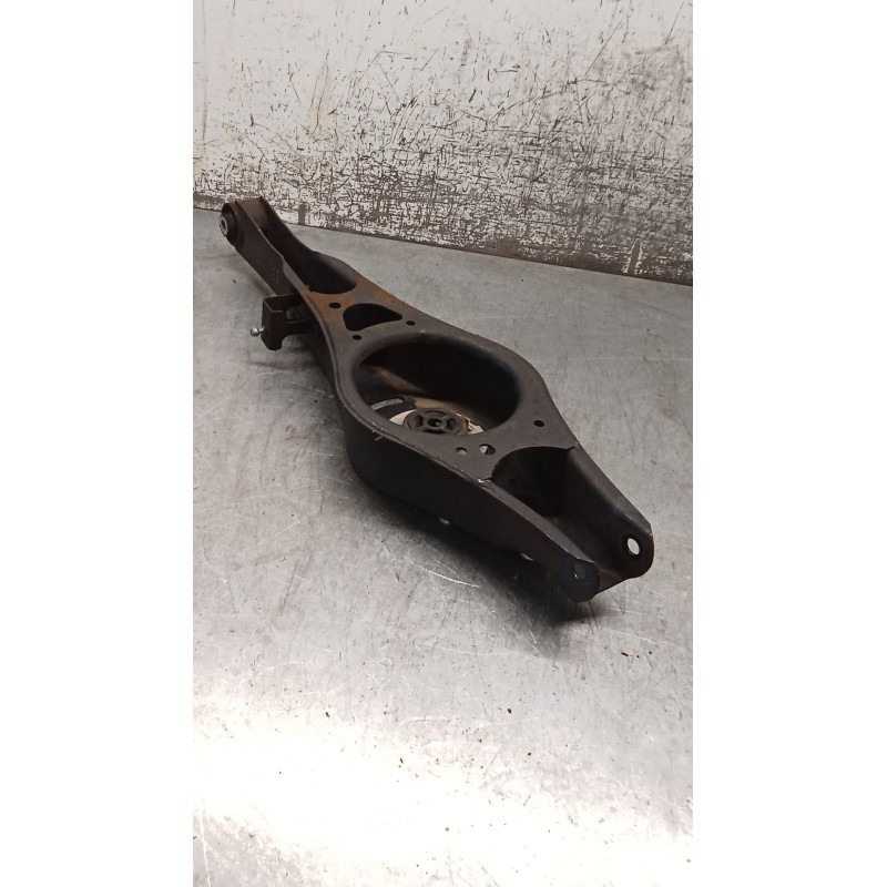 Recambio de brazo suspension inferior trasero izquierdo para volkswagen passat b6 (3c2) 2.0 tdi 16v referencia OEM IAM  POSTERIO