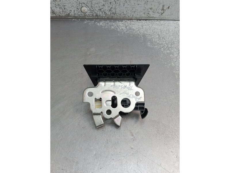 Recambio de motor cierre centralizado porton para audi a7 sportback (4ga, 4gf) 3.0 tdi quattro referencia OEM IAM  5P 2010