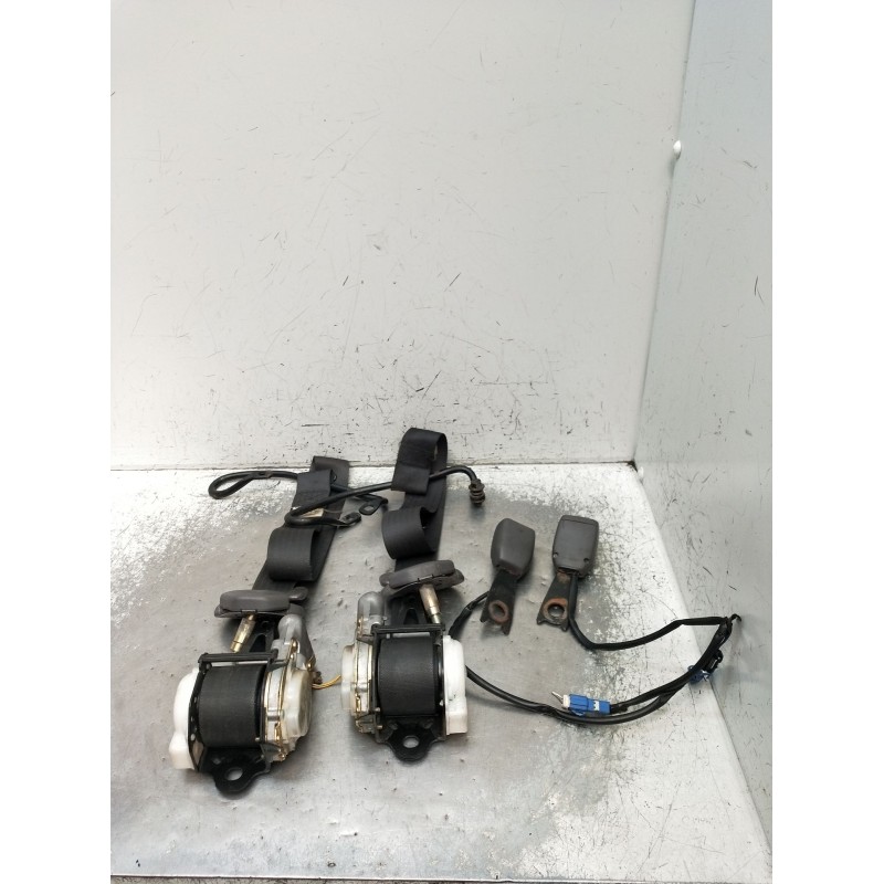 Recambio de juego cinturones delantero para toyota celica coupé (_t23_) 1.8 16v vt-i (zzt230_) referencia OEM IAM  3P 2000