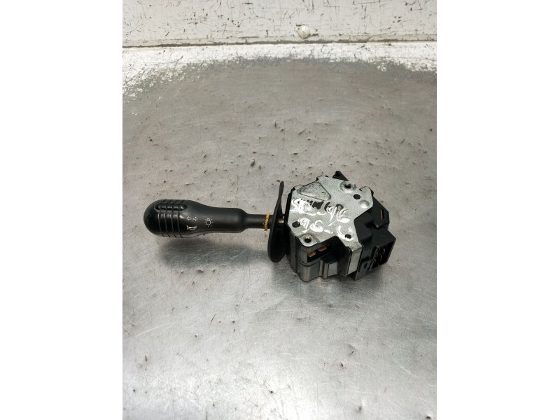 Recambio de mando luces para renault twingo i (c06_) 1.2 (c066, c068) referencia OEM IAM   