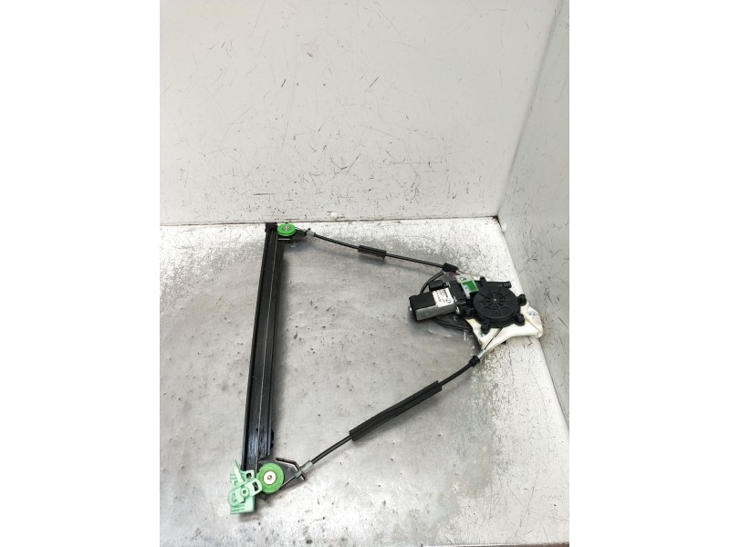 Recambio de elevalunas delantero izquierdo para lancia lybra (839_) 1.9 jtd (839.axi1a, 839.axn1a, 839.cxl1a) referencia OEM IAM