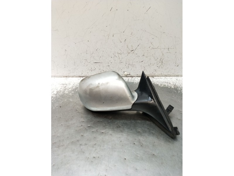 Recambio de retrovisor derecho para audi a3 (8l1) 1.9 tdi referencia OEM IAM  ELÉCTRICO 1996