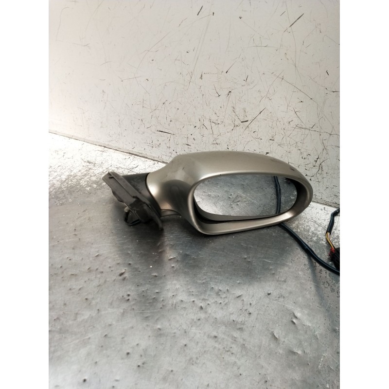 Recambio de retrovisor derecho para volkswagen passat b6 (3c2) 2.0 tdi 16v referencia OEM IAM  ELÉCTRICO 2005