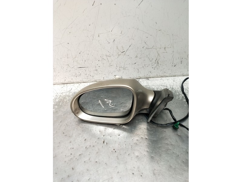 Recambio de retrovisor izquierdo para volkswagen passat b6 (3c2) 2.0 tdi 16v referencia OEM IAM  ELÉCTRICO 2005
