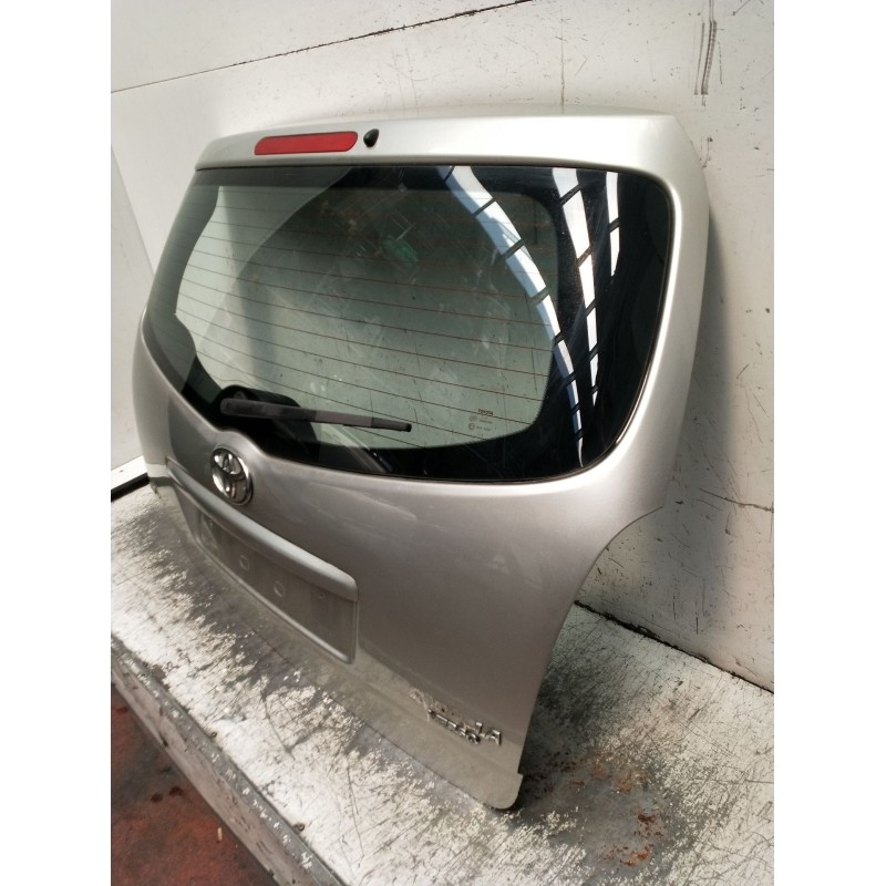 Recambio de porton trasero para toyota corolla verso (zer_, zze12_, r1_) 2.0 d-4d (cur10_) referencia OEM IAM  5P 2004