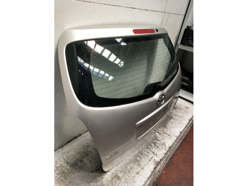 Recambio de porton trasero para toyota corolla verso (zer_, zze12_, r1_) 2.0 d-4d (cur10_) referencia OEM IAM  5P 2004
