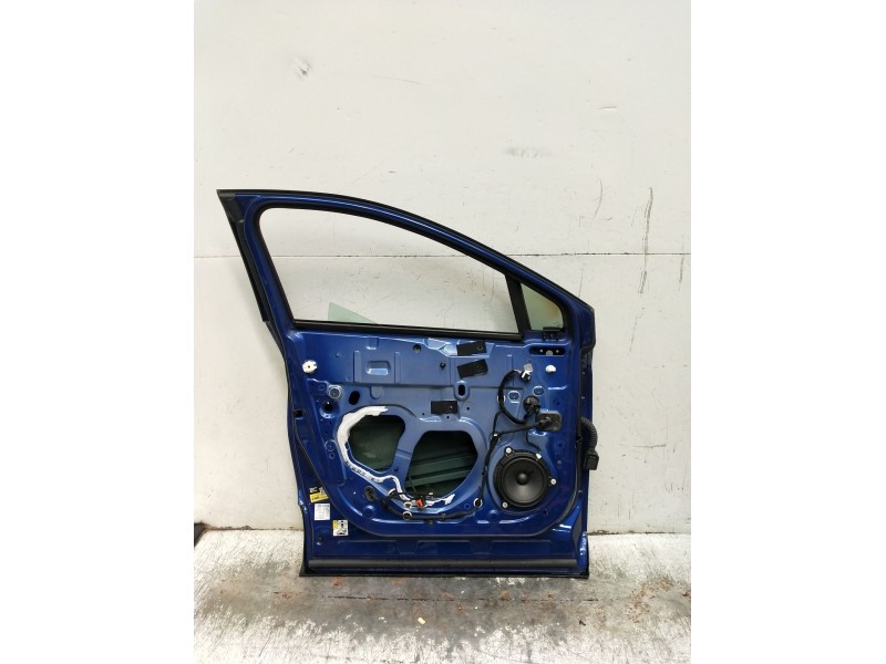 Recambio de puerta delantera izquierda para renault captur iii captur e-tech hybrid referencia OEM IAM  5P 2025