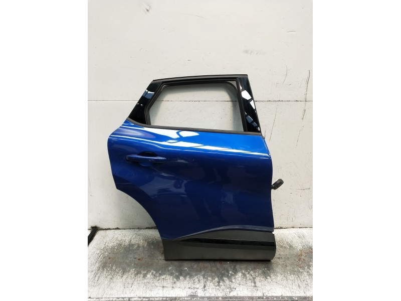 Recambio de puerta trasera derecha para renault captur iii captur e-tech hybrid referencia OEM IAM  5P 2025