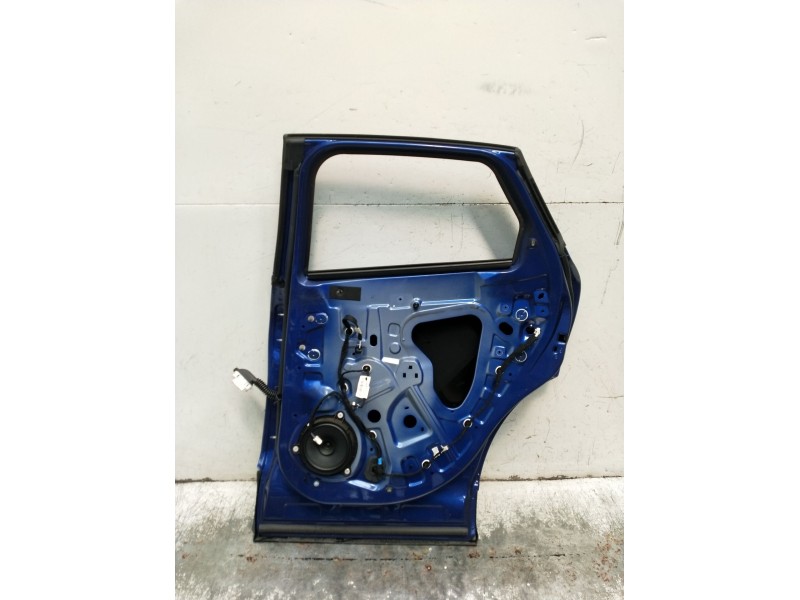 Recambio de puerta trasera derecha para renault captur iii captur e-tech hybrid referencia OEM IAM  5P 2025