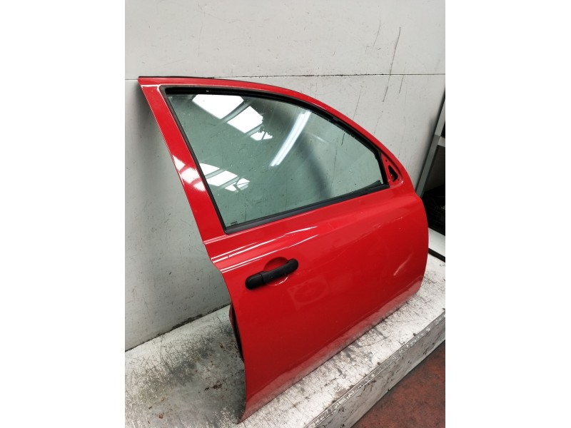 Recambio de puerta delantera derecha para nissan micra iii (k12) 1.2 16v referencia OEM IAM   