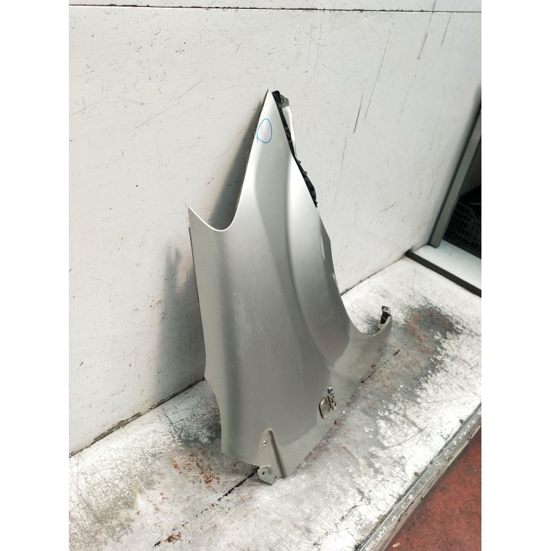 Recambio de aleta delantera derecha para toyota corolla verso (zer_, zze12_, r1_) 2.0 d-4d (cur10_) referencia OEM IAM  VER FOTO
