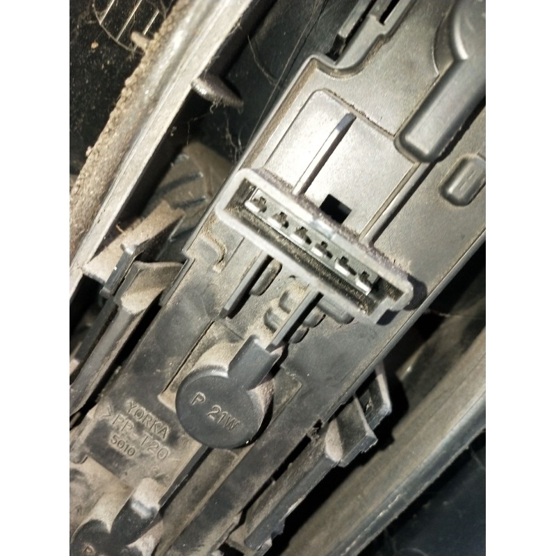 Recambio de piloto trasero derecho para mercedes-benz vito furgoneta (w638) 110 d 2.3 (638.074, 638.078) referencia OEM IAM   19