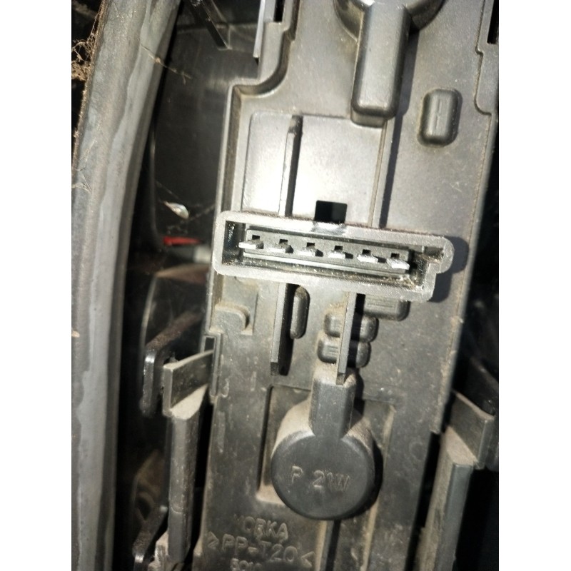 Recambio de piloto trasero izquierdo para mercedes-benz vito furgoneta (w638) 110 d 2.3 (638.074, 638.078) referencia OEM IAM   