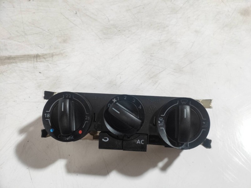 Recambio de mando calefaccion / aire acondicionado para volkswagen fox (5z1) básico referencia OEM IAM 6Q0820045E 90151188 
