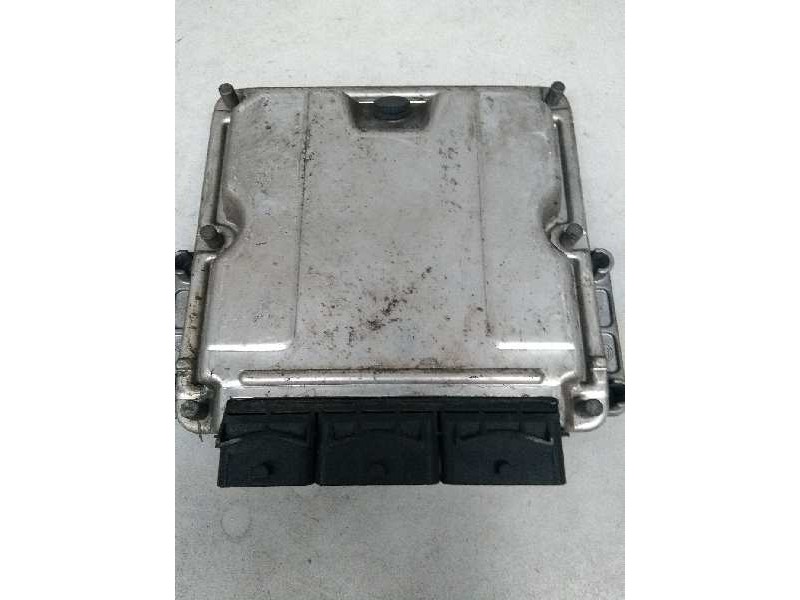 Recambio de centralita motor uce para opel movano 2.2 dti referencia OEM IAM 0281011106 HOM8200091428 8200243785