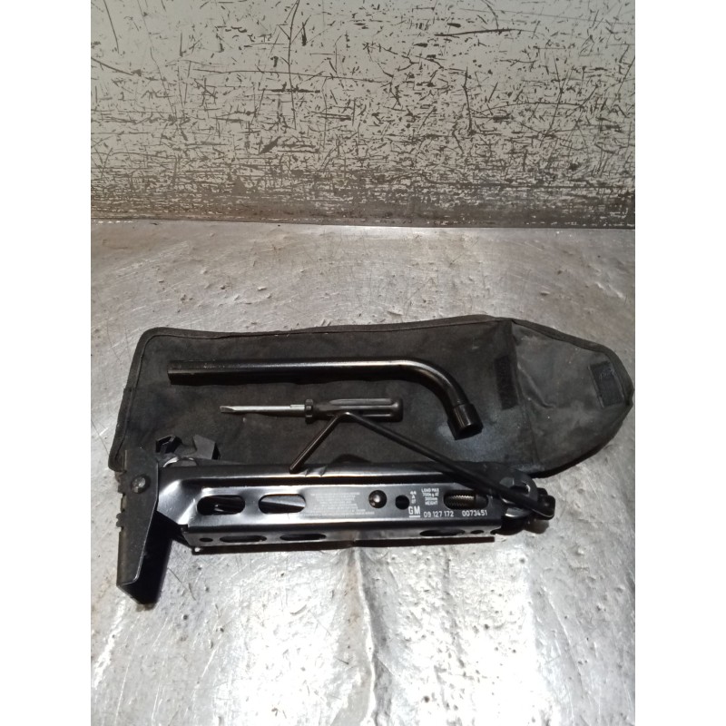 Recambio de gato para opel corsa d (s07) 1.4 (l08, l68) referencia OEM IAM 09127172  06