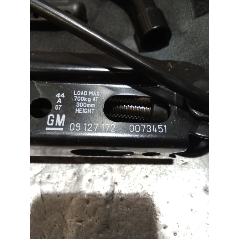 Recambio de gato para opel corsa d (s07) 1.4 (l08, l68) referencia OEM IAM 09127172  06