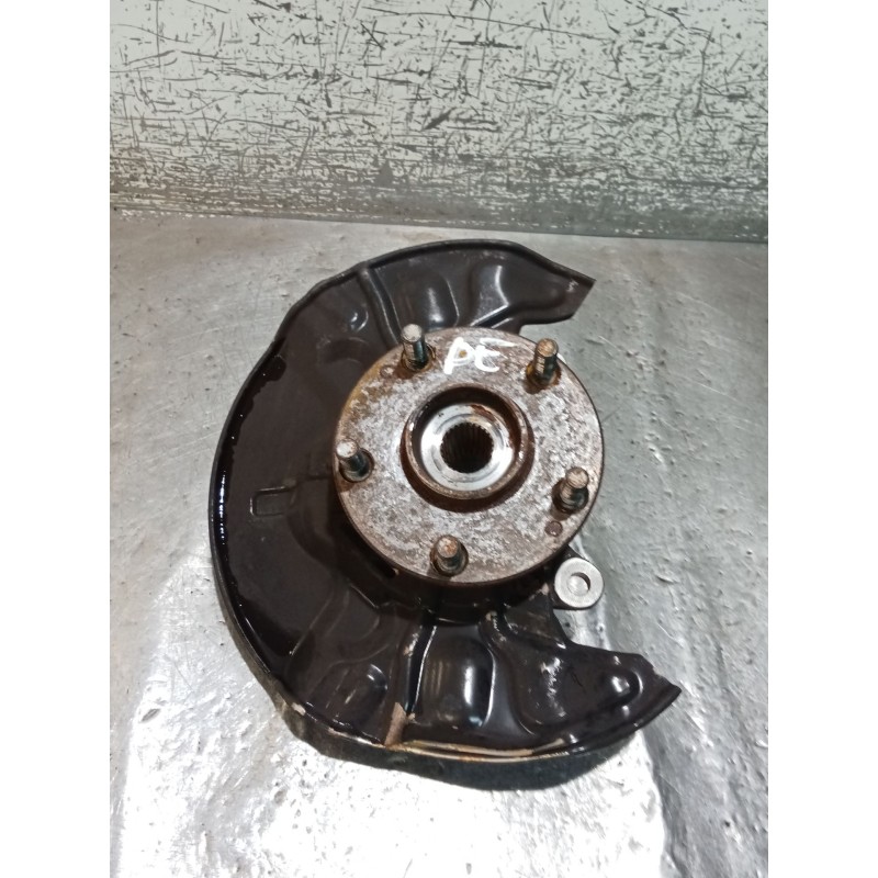 Recambio de mangueta delantera derecha para toyota corolla verso (zer_, zze12_, r1_) 2.0 d-4d (cur10_) referencia OEM IAM   04