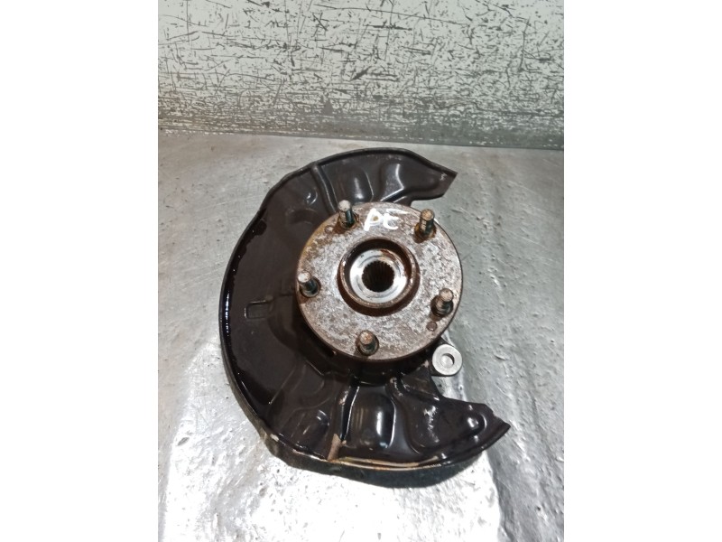 Recambio de mangueta delantera derecha para toyota corolla verso (zer_, zze12_, r1_) 2.0 d-4d (cur10_) referencia OEM IAM   04