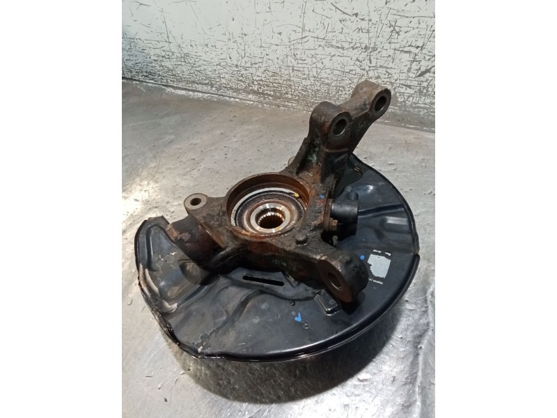 Recambio de mangueta delantera derecha para toyota corolla verso (zer_, zze12_, r1_) 2.0 d-4d (cur10_) referencia OEM IAM   04