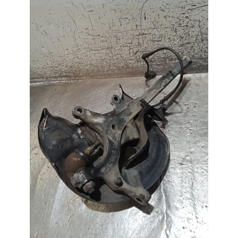 Recambio de mangueta delantera derecha para mercedes-benz clk (c208) clk 320 (208.365) referencia OEM IAM   