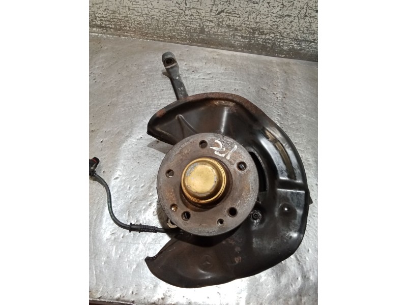 Recambio de mangueta delantera izquierda para mercedes-benz clk (c208) clk 320 (208.365) referencia OEM IAM   