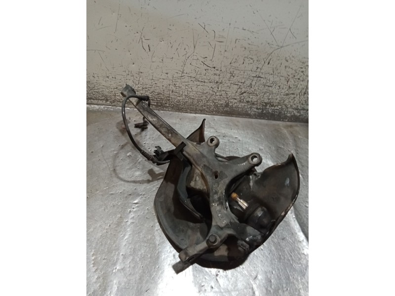 Recambio de mangueta delantera izquierda para mercedes-benz clk (c208) clk 320 (208.365) referencia OEM IAM   
