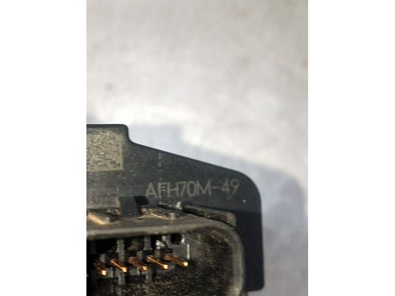 Recambio de caudalimetro para jeep cherokee (kj) 2.8 crd 4x4 referencia OEM IAM AFH70M49  2001