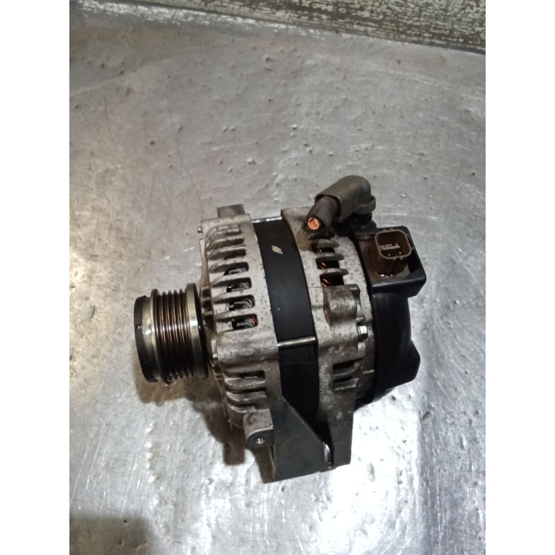 Recambio de alternador para toyota corolla verso (zer_, zze12_, r1_) 2.0 d-4d (cur10_) referencia OEM IAM F86210343 100A 04