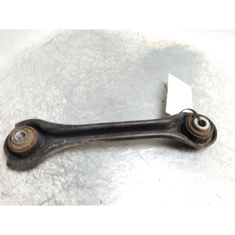 Recambio de tirante trasero derecho para ssangyong rodius 2.7 turbodiesel cat referencia OEM IAM   