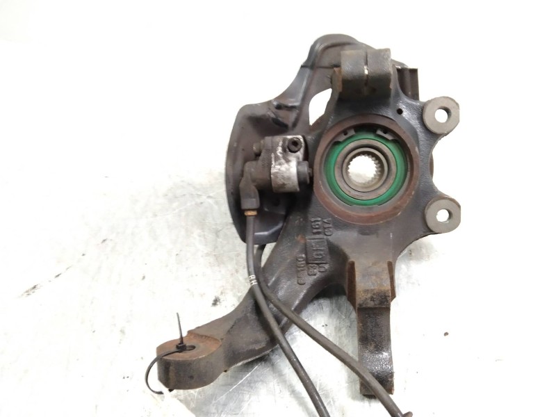 Recambio de mangueta delantera derecha para opel corsa b 1.6 16v referencia OEM IAM   