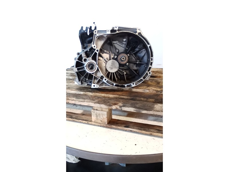 Recambio de caja cambios para volvo c30 (533) 1.6 d referencia OEM IAM 6N5R 7002 YD 5V T1GF2 070508 231749