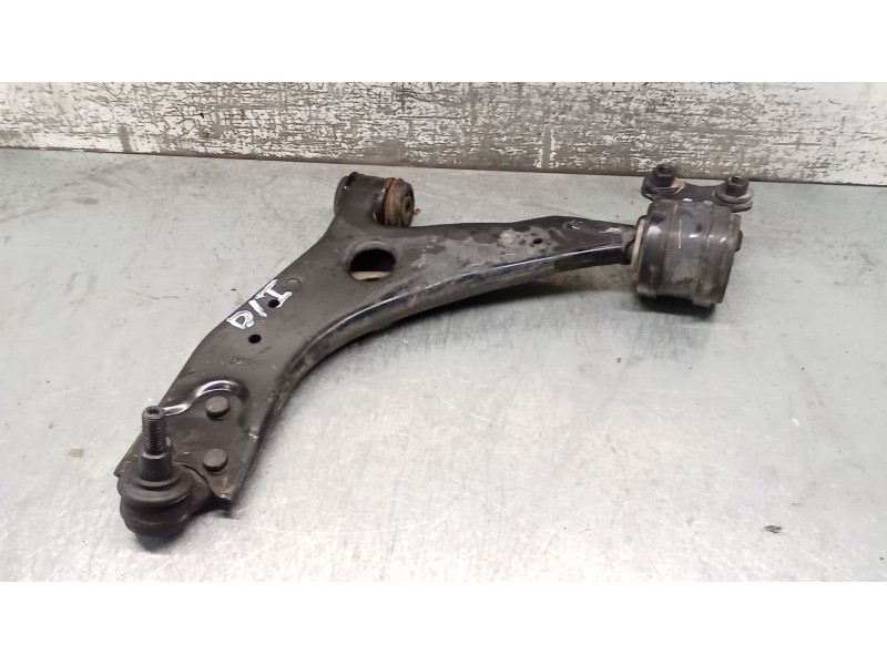 Recambio de brazo suspension inferior delantero izquierdo para volvo c30 (533) 1.6 d referencia OEM IAM   07