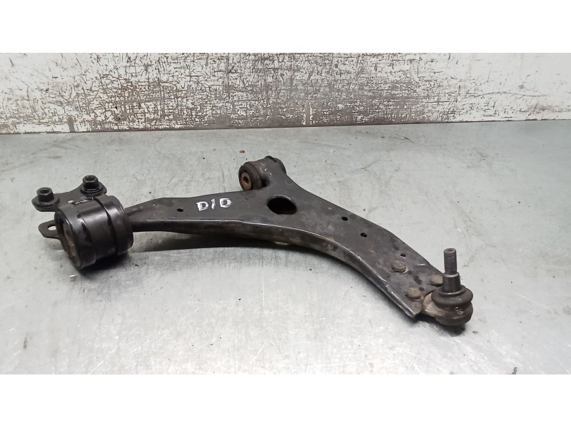 Recambio de brazo suspension inferior delantero derecho para volvo c30 (533) 1.6 d referencia OEM IAM   07