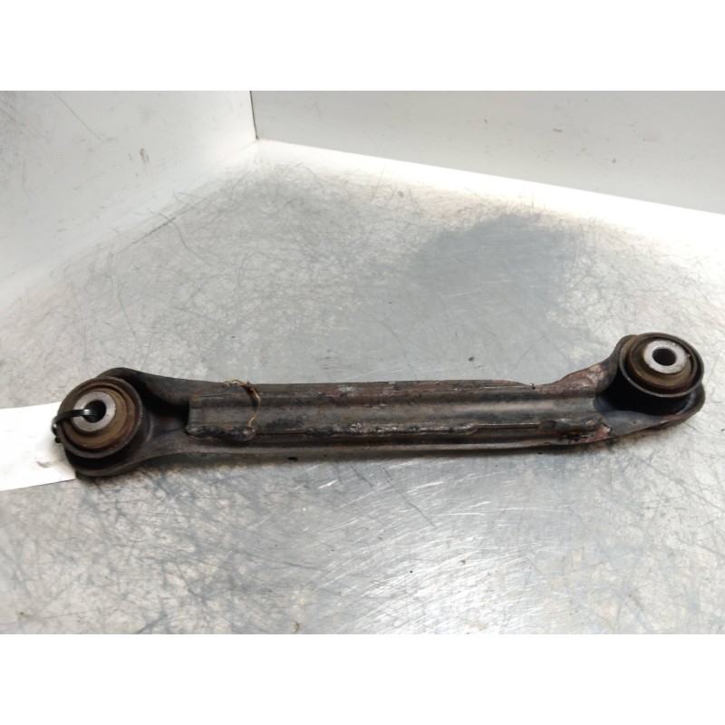 Recambio de tirante trasero derecho para ssangyong rodius 2.7 turbodiesel cat referencia OEM IAM   
