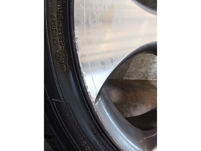 Recambio de juego llantas para volkswagen golf v (1k1) 2.0 gti referencia OEM IAM  225/40 R18 VER FOTOS