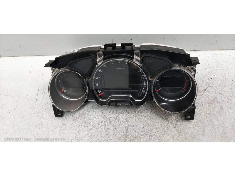 Recambio de cuadro instrumentos para citroen c5 berlina exclusive referencia OEM IAM 9805315780  