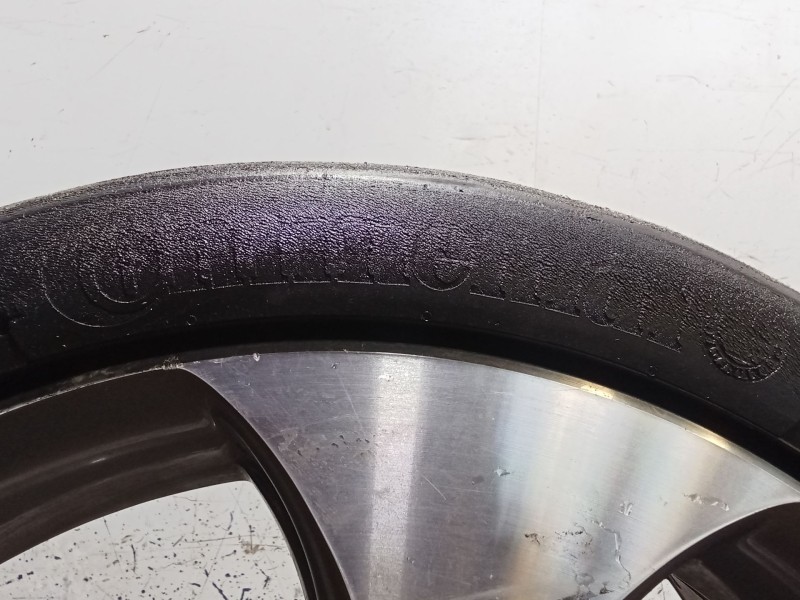 Recambio de juego llantas para volkswagen golf v (1k1) 2.0 gti referencia OEM IAM  225/40 R18 VER FOTOS