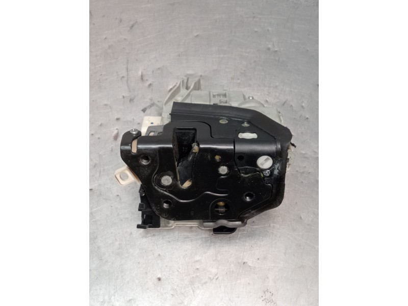 Recambio de motor cierre centralizado delantero derecho para audi a7 sportback (4ga, 4gf) 3.0 tdi quattro referencia OEM IAM 8J1