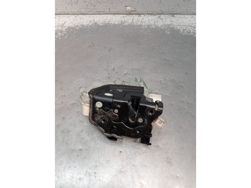 Recambio de motor cierre centralizado delantero izquierdo para audi a7 sportback (4ga, 4gf) 3.0 tdi quattro referencia OEM IAM 8
