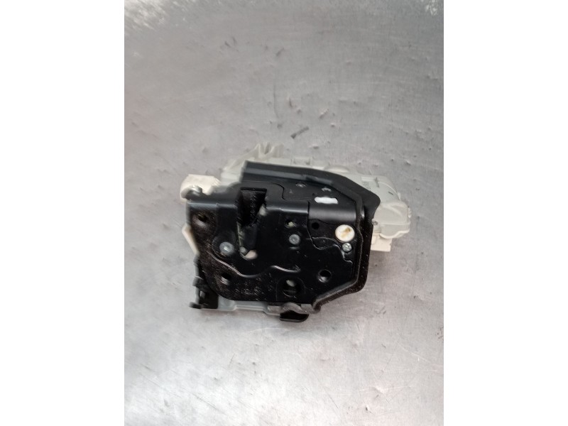 Recambio de motor cierre centralizado trasero derecho para audi a7 sportback (4ga, 4gf) 3.0 tdi quattro referencia OEM IAM 4G083
