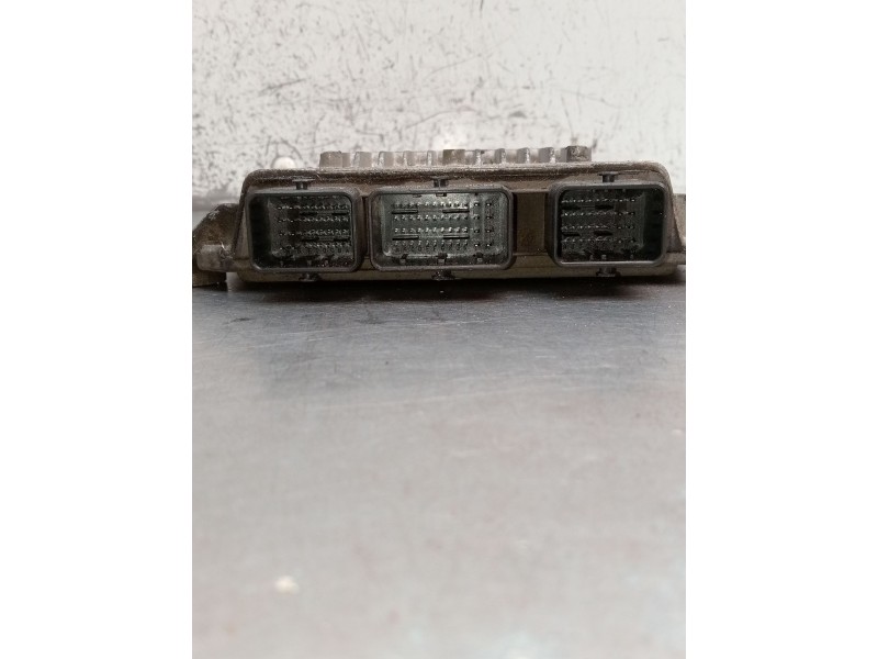 Recambio de centralita motor uce para citroën xsara (n1) 2.0 hdi 90 referencia OEM IAM 5WS40106GT SW9653647880 HW9647423380 2001