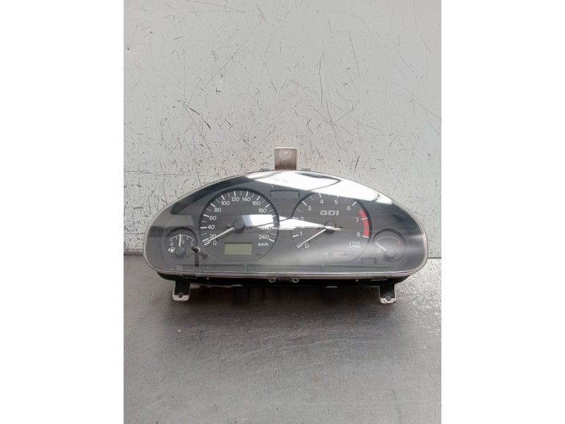 Recambio de cuadro instrumentos para mitsubishi carisma (da_) 1.8 16v gdi (da2a) referencia OEM IAM MR381347  1999