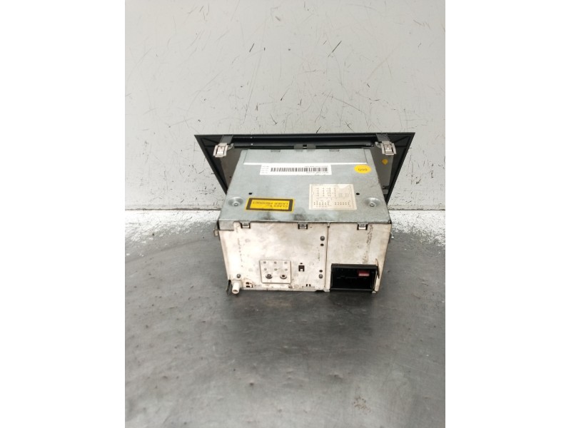Recambio de sistema audio / radio cd para seat leon (1p1) 1.9 tdi referencia OEM IAM 1P1035186B 7646546366 2005
