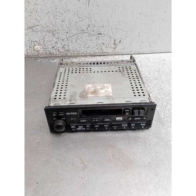Recambio de sistema audio / radio cd para mitsubishi carisma (da_) 1.8 16v gdi (da2a) referencia OEM IAM MR337278 9Z213021C 3490