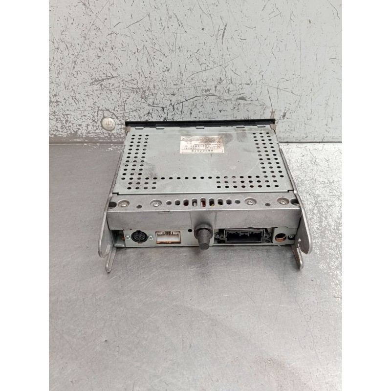 Recambio de sistema audio / radio cd para mitsubishi carisma (da_) 1.8 16v gdi (da2a) referencia OEM IAM MR337278 9Z213021C 3490